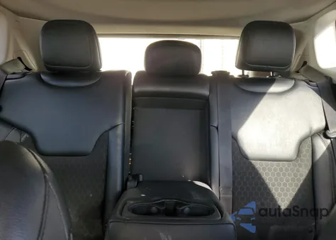 2017 Jeep Compass Latitude z USA, uszkodzony, nr VIN 3C4NJDBB7HT651763